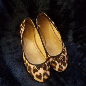 Old navy animal print flats
